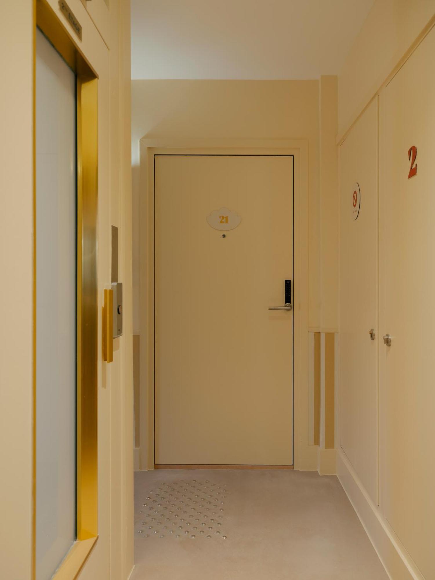Appart hôtel Edgar - Rue D'antibes *